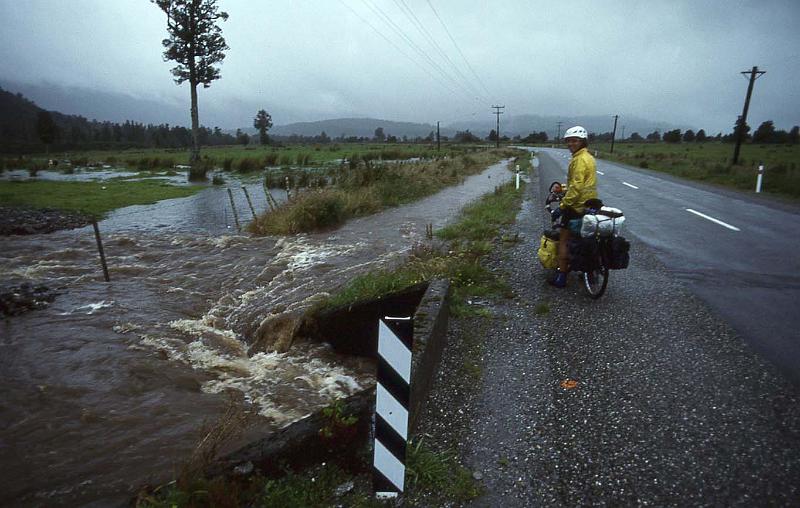 WT 0200 042-37 New Zealand.jpg